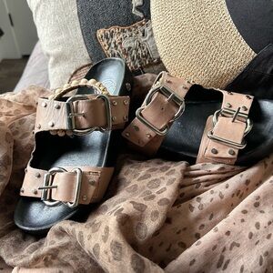 Kurt Geiger pink adjustable sandals